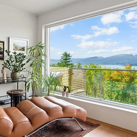 Villa Arctic Panoramic Views By North Estate *