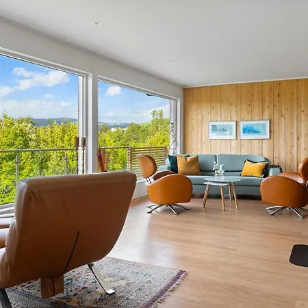Arctic Panoramic Views By North Estate *