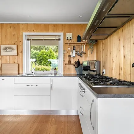Arctic Panoramic Views By North Estate *
