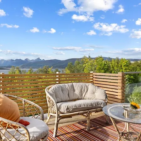 Arctic Panoramic Views By North Estate Villa Tromsø